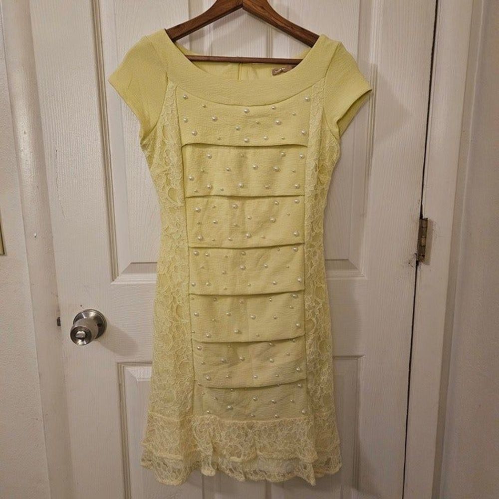 Lulu's Collection Yellow Lace & Pearl Fitted Dress Petite Knee Length